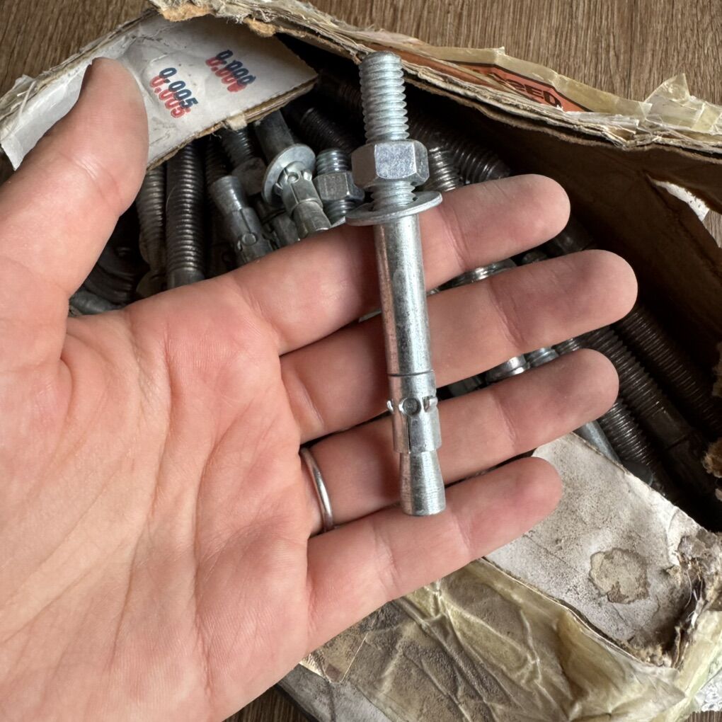 Concrete Masonry Wedge Anchors 59x 3 5/8 2x 2 1/4