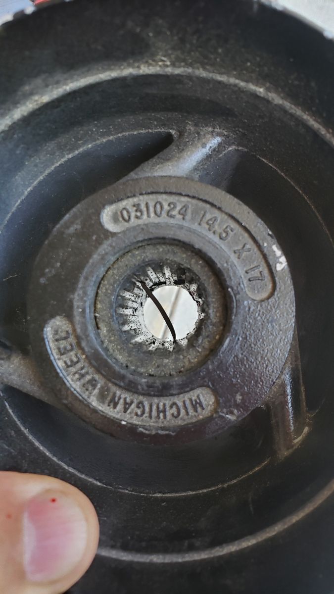 Main image 2