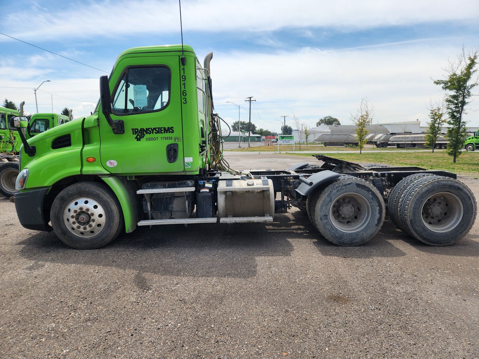 2019 Freightliner Cascadia day cab