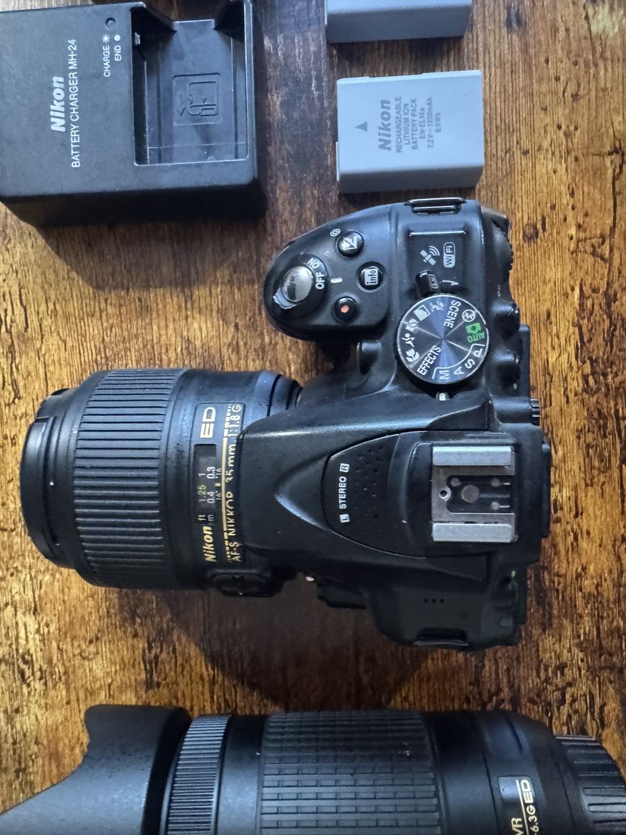 Nikon d5300 / Nikkor 35 mm af-s 35 mm ED Prime, f/1.8 - F mount