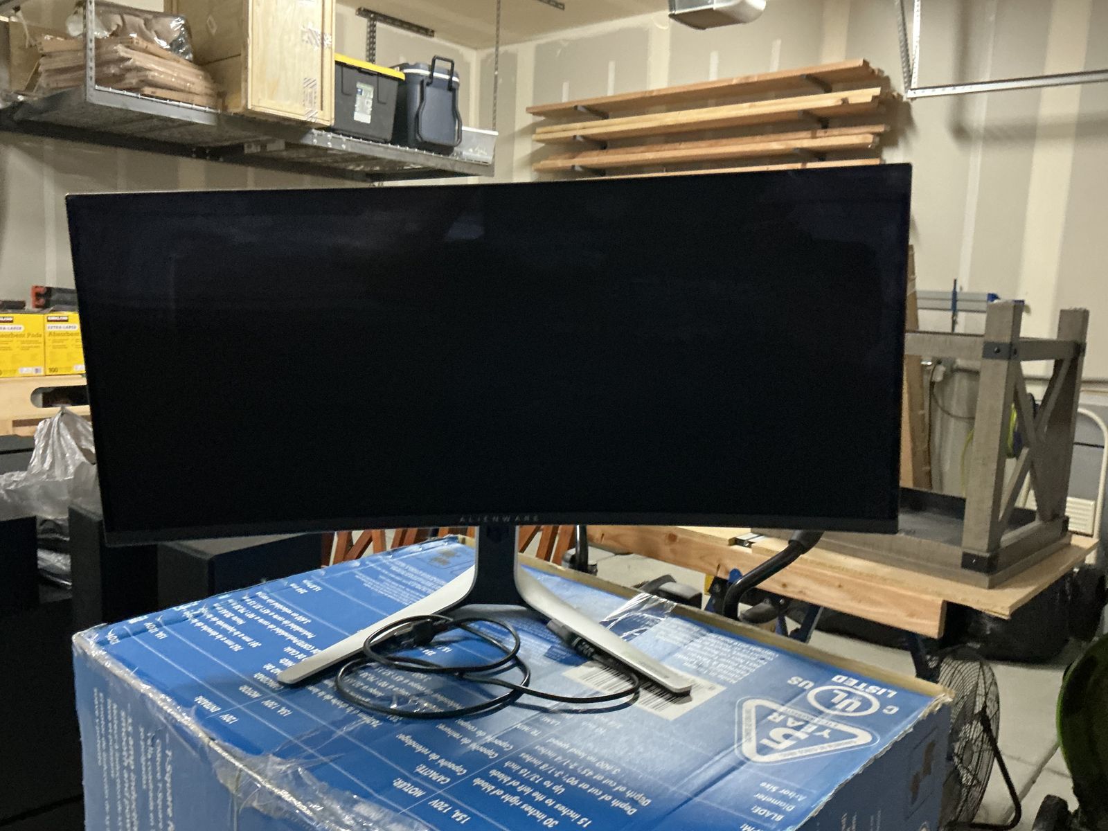 34” Alienware curved gaming monitor