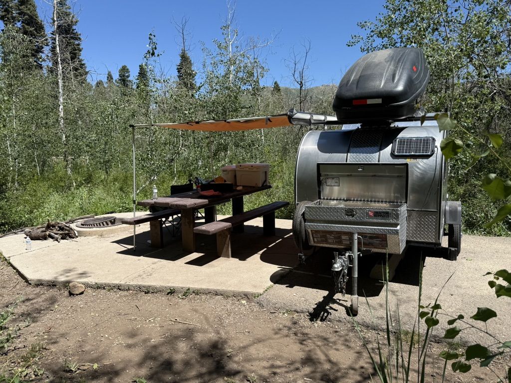Main image 6