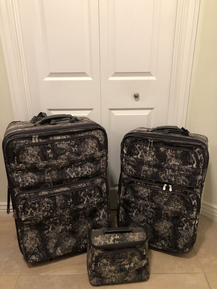 Vintage Luggage 3 Piece Suitcase, Floral Pattern