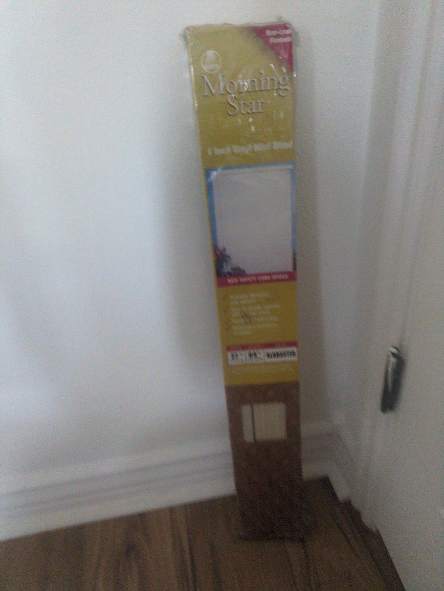 Morning Star 1-Inch Vinyl Mini Blind - New, Unopened, 27" x 64" White