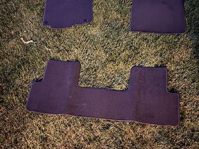 Floor mats out of a 2016 Honda crv