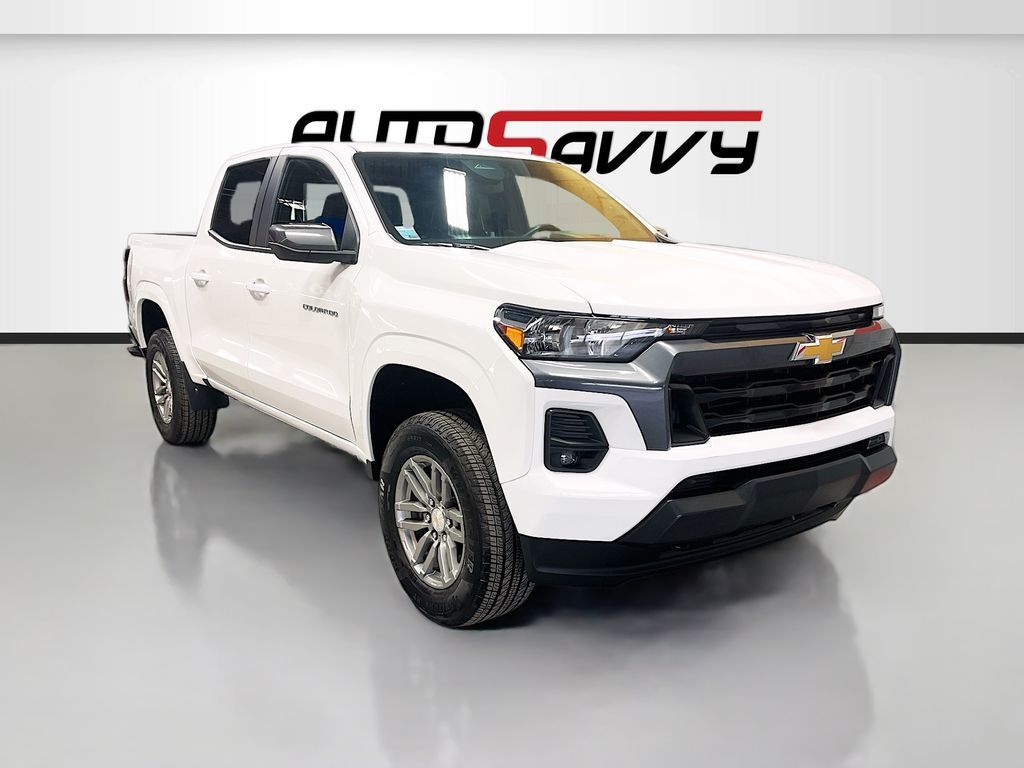 2024 CHEVROLET COLORADO LT