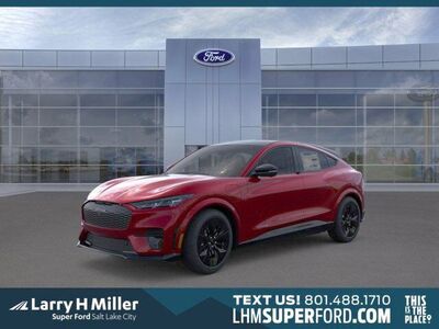 2025 Ford Mustang Mach-E GT