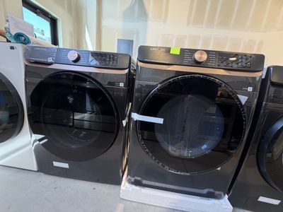 Samsung Washer & Dryer Set - Brand New Scratch & Dent