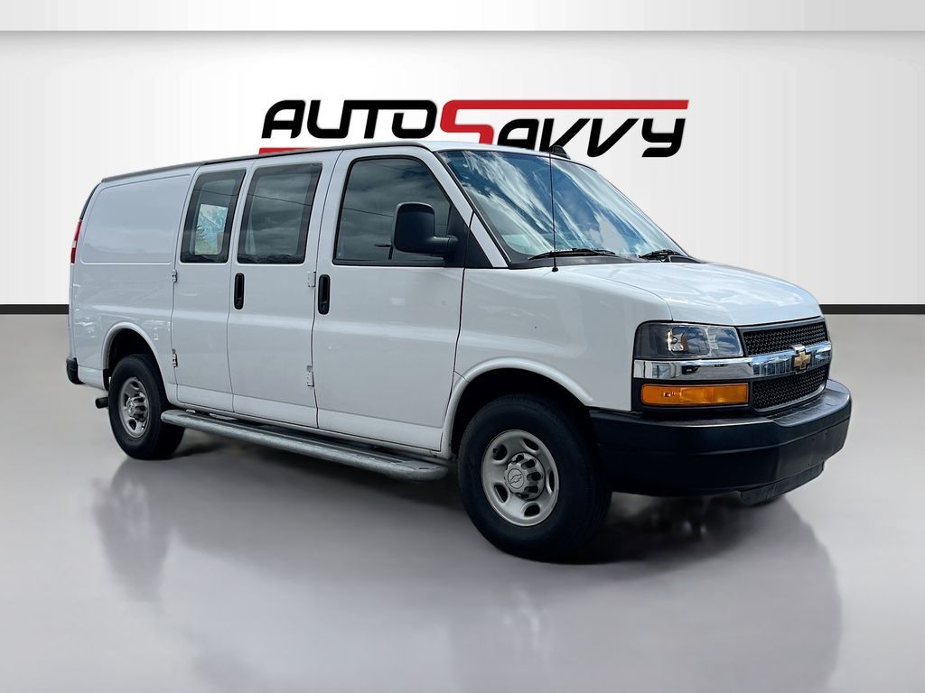 2023 Chevrolet Express 2500