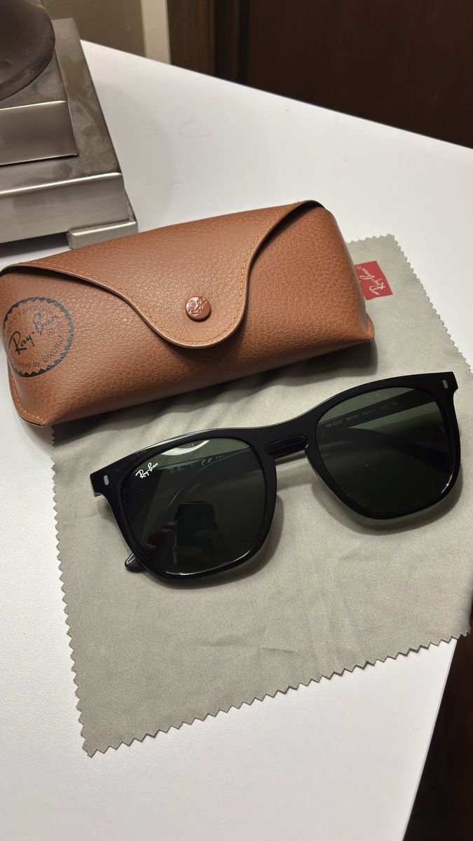 Ray-Ban RB2210 901/31 53