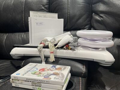 Nintendo Wii Bundle