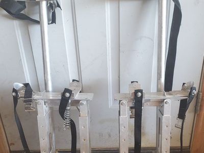Adjustable Aluminum Drywall Stilts - Painting, Taping, Finishing Tools
