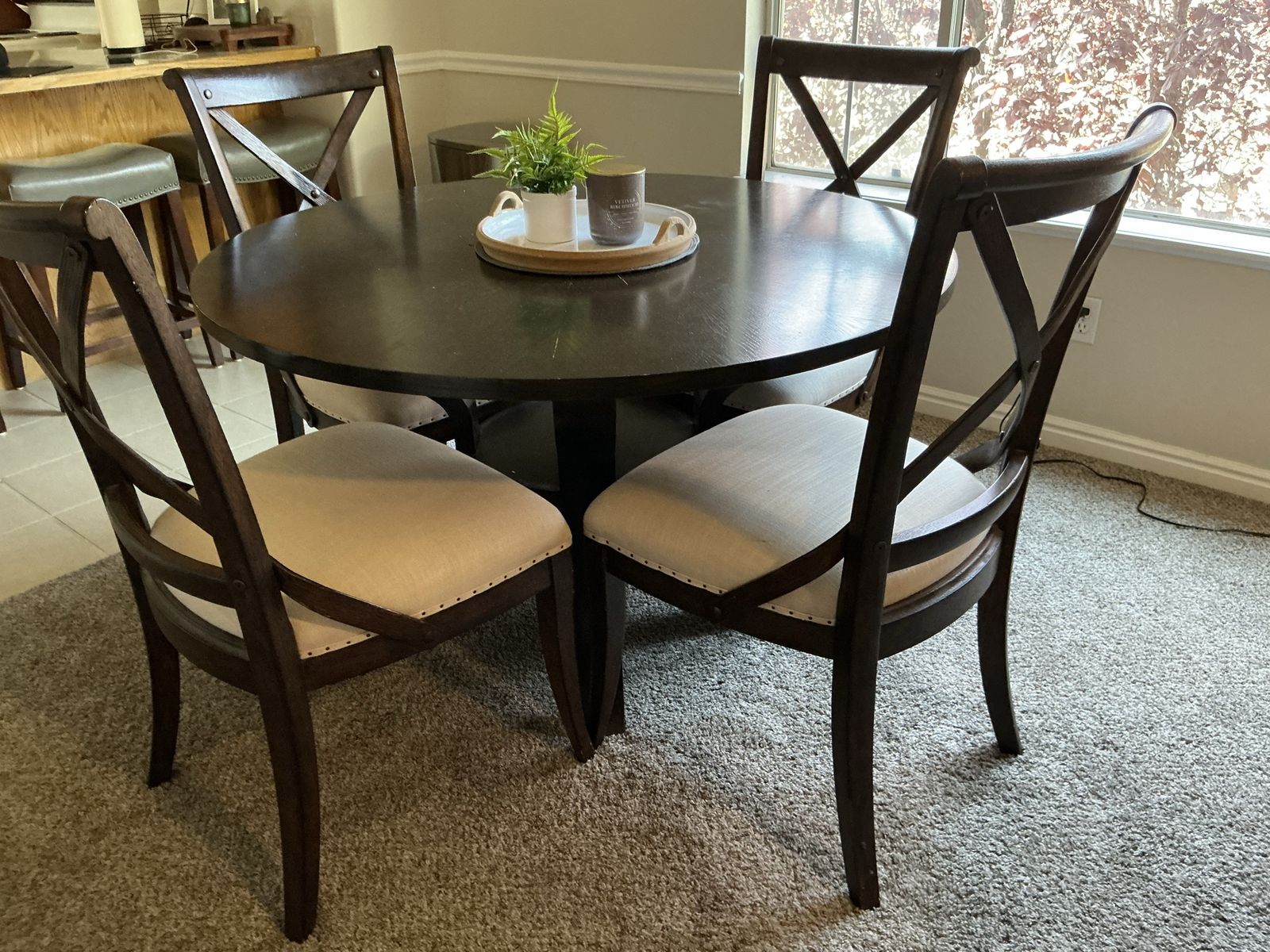 Dining Table and Chairs Set