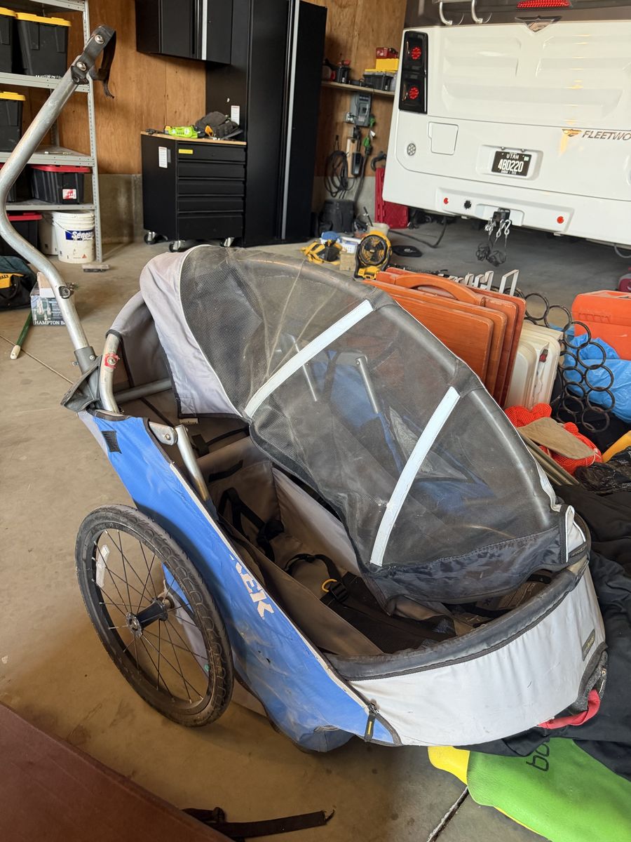 Bike trailer