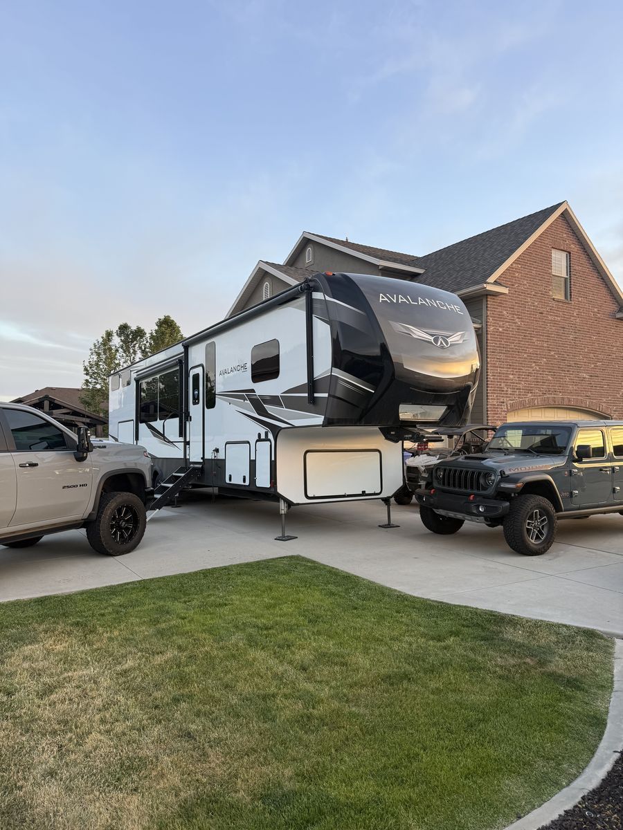 Keystone Avalanche 395BH