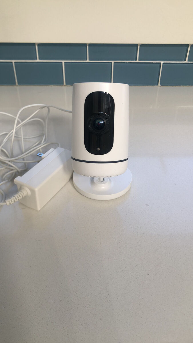 VIVINT SMART HOME SECURITY CAMERA