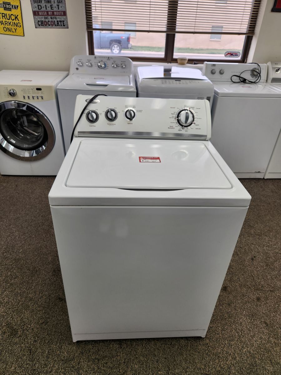 NICE WHIRLPOOL TOPLOAD WASHER! WITH A FULL WARRANTY