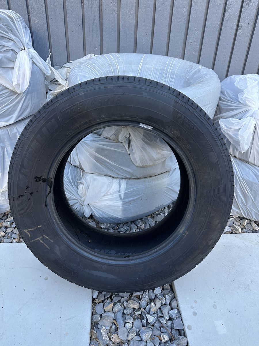 Michelin premier LTX tires. 235/65/18