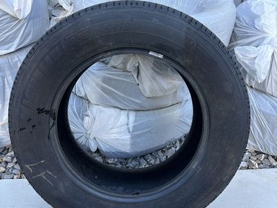 Michelin premier LTX tires. 235/65/18