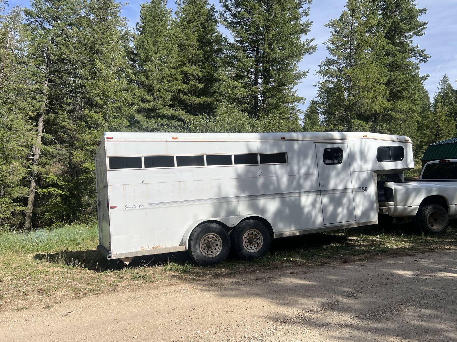 1998 Trails West 4 horse.