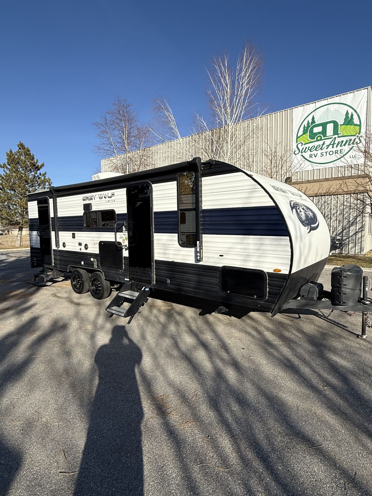 2023 Forest River Cherokee Grey Wolf 23DBH Bunk Bunkhouse Travel Trailer