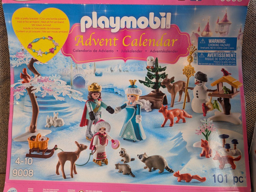 Playmobil Royal Ice Skating Trip 9008 Advent Calendar