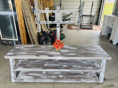Tv stand