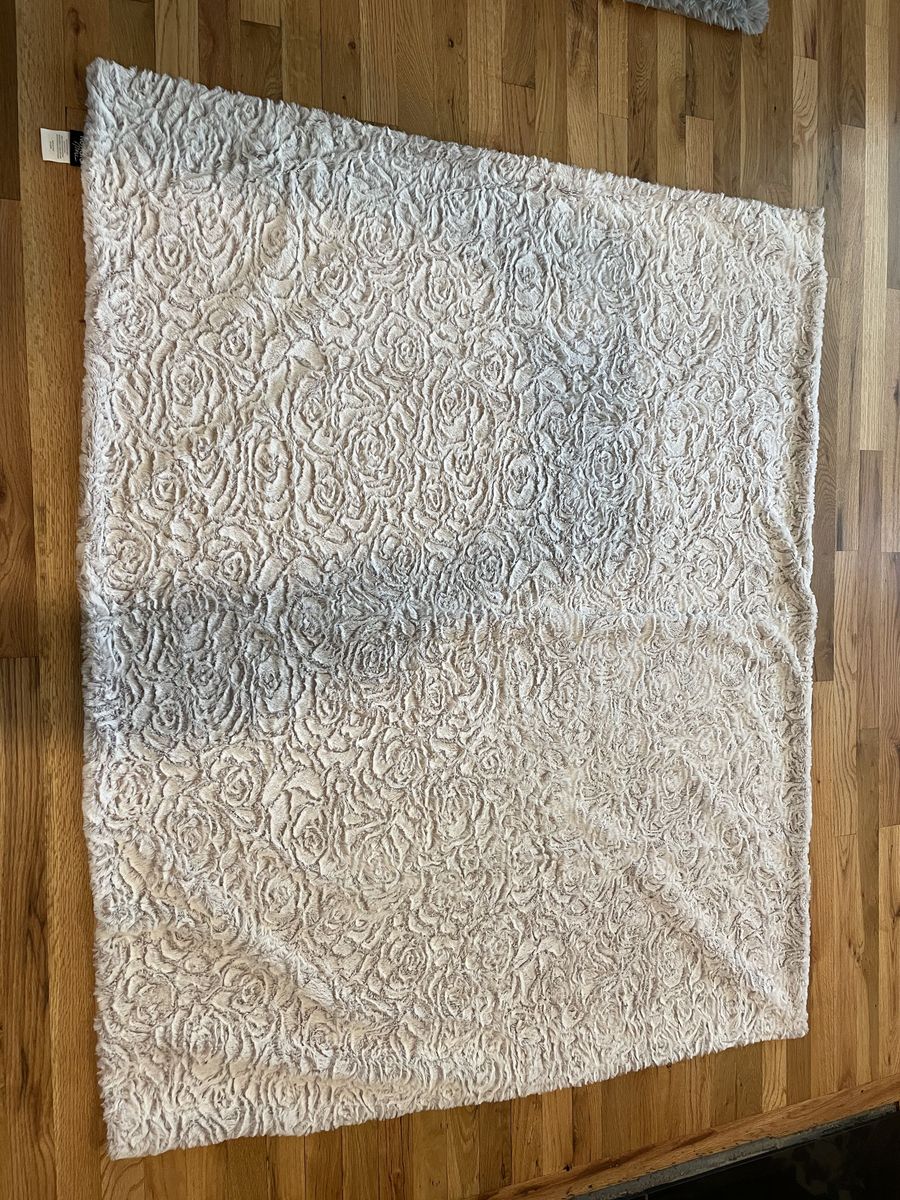 Pink Soft Blanket - rose design