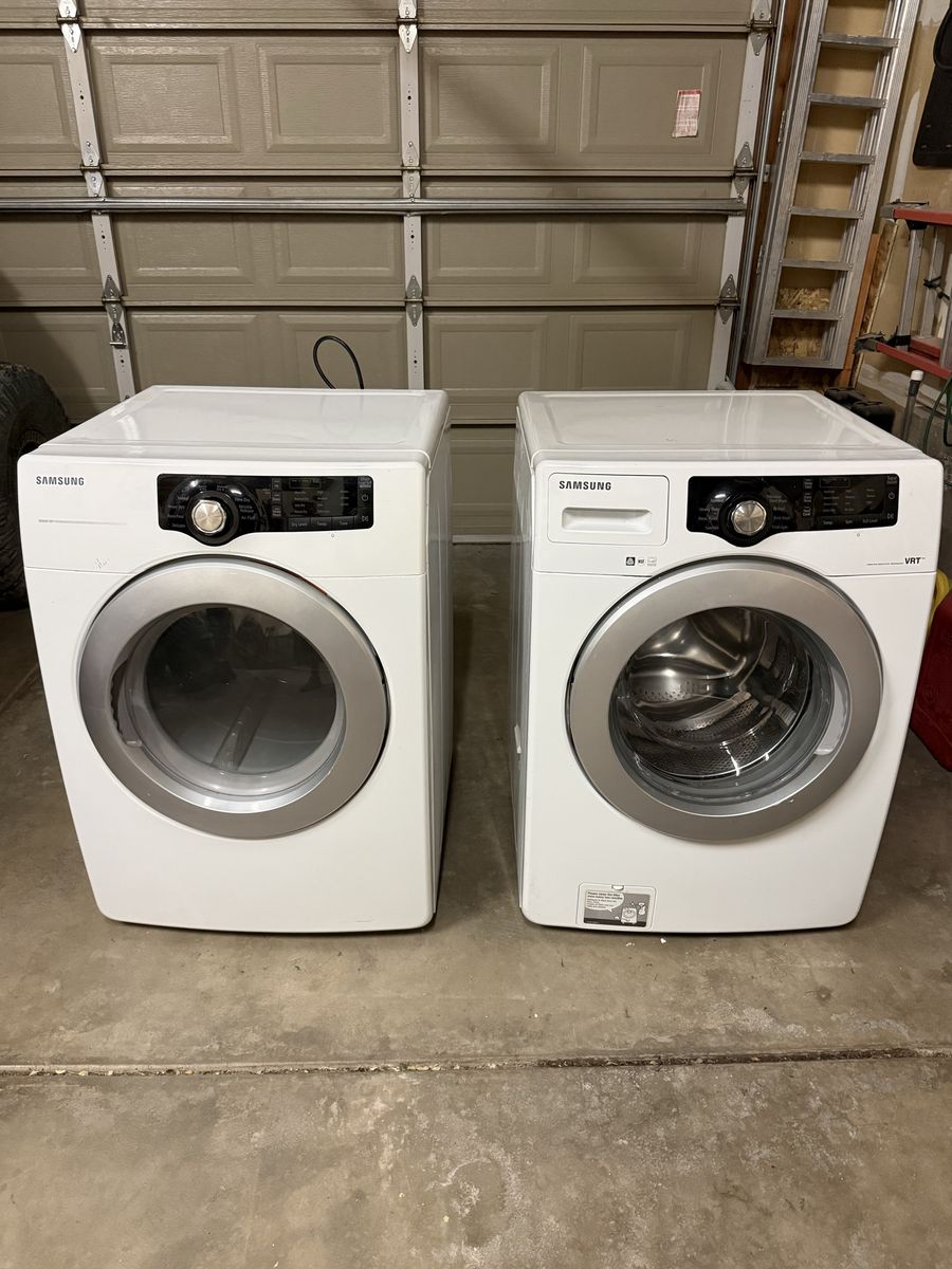 Samsung Front Load Washer and Dryer Set White