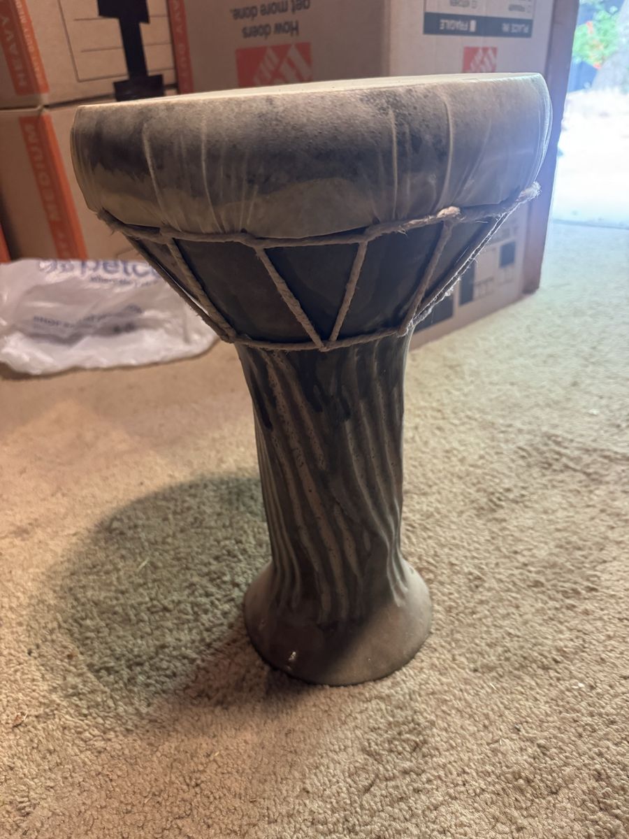 Congo drum ceramic base.