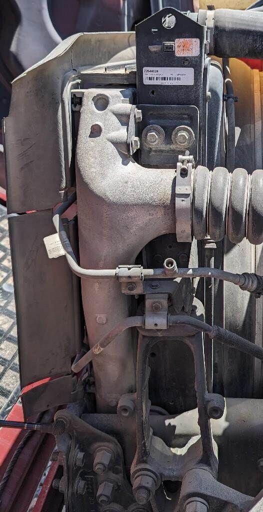 Volvo VNL Cooling Assembly