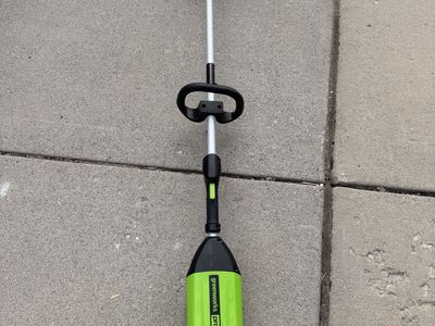 Greenworks Pro 60V Cordless String Trimmer/Weed Eater no battery