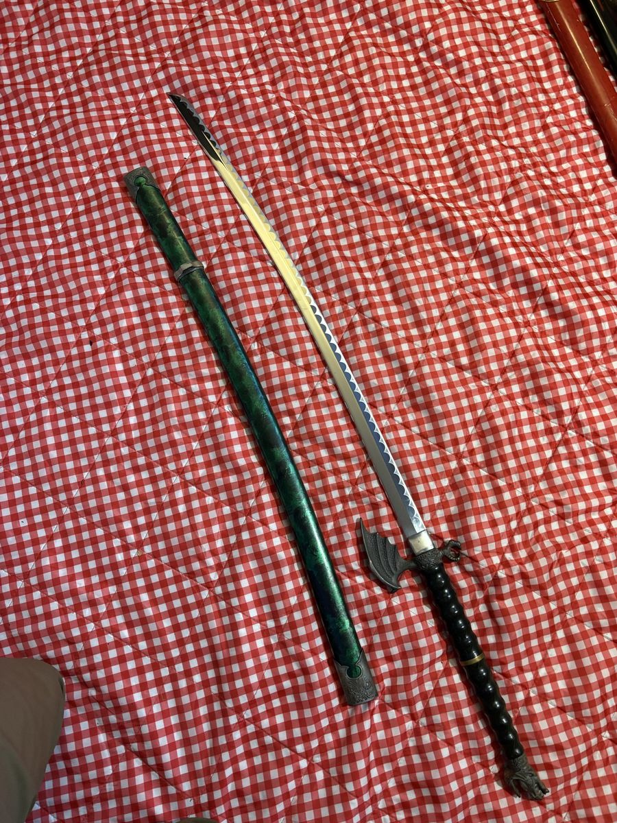 Decorative Dragon Handle Katana Style Sword with Green Sheath - Intricate Design