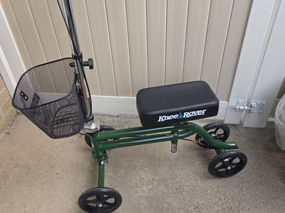 Knee Rover