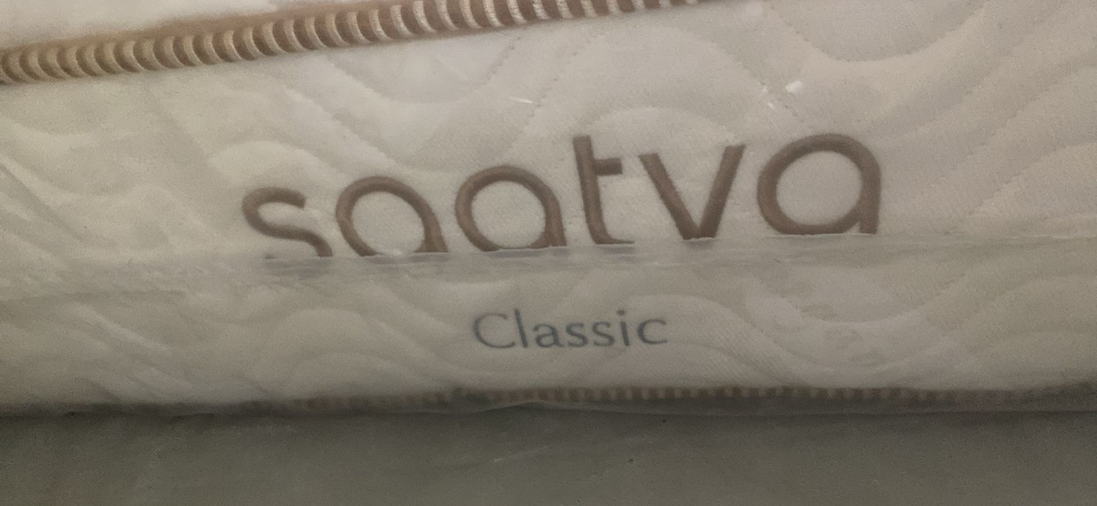 Saatva king size mattress