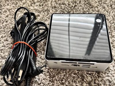 Intel NUC Box Mini PC Model NUC6i5SYH with Windows