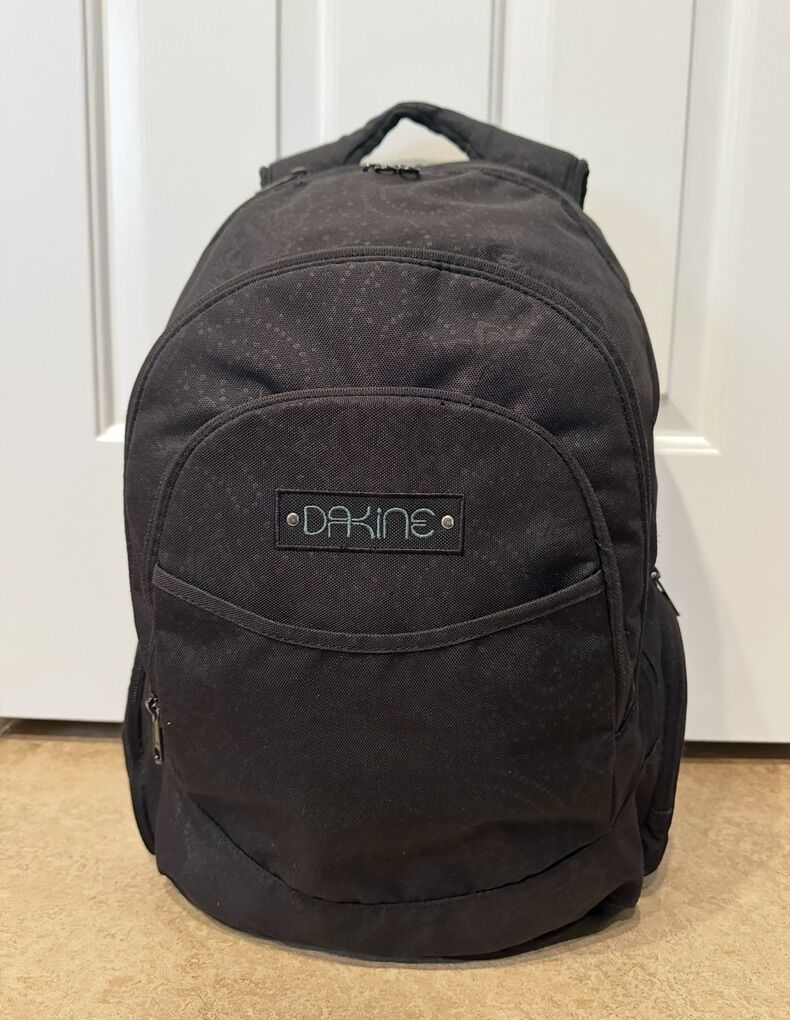 Nice Dakine Laptop / Travel Backpack