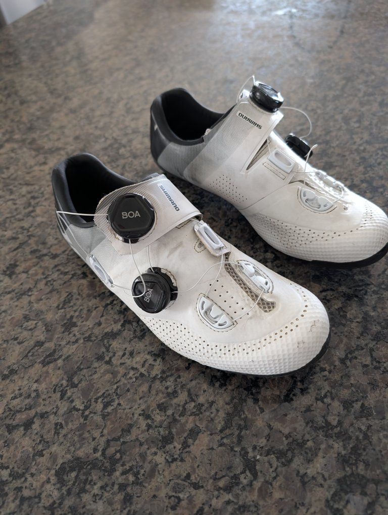 Shimano RC7 Cycling shoes size 40