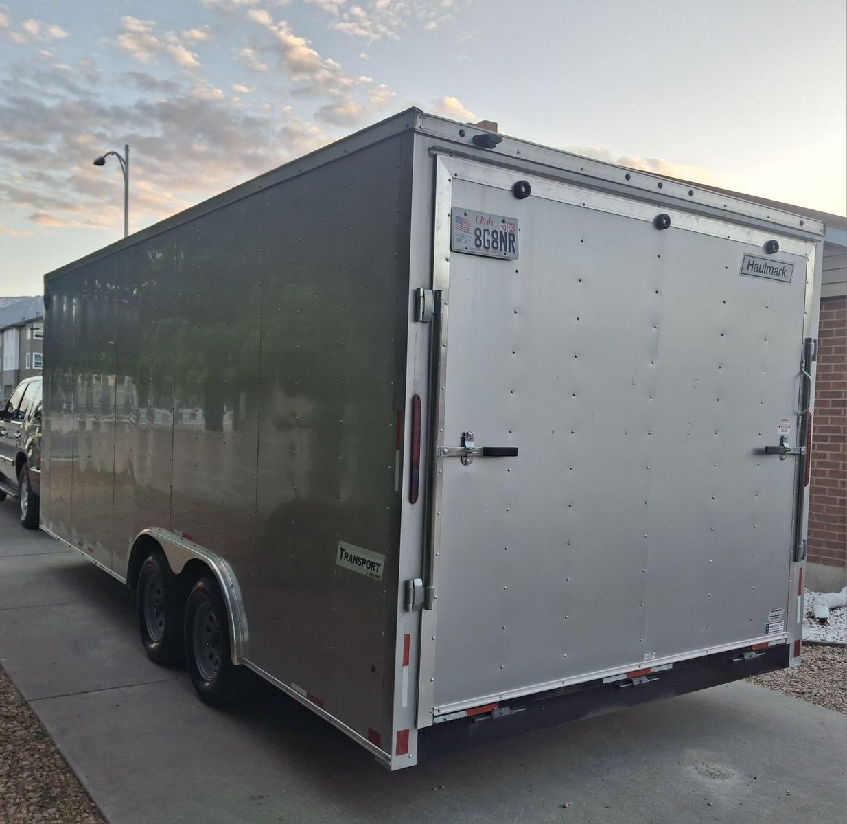 2020 Haulmark 21.5 Enclosed Trailer Like Brand New