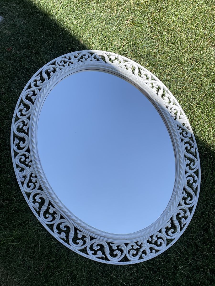 Main image 5