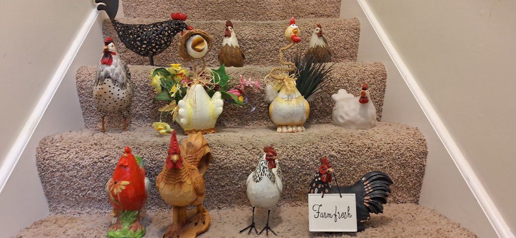 Miscellaneous Chicken Decore