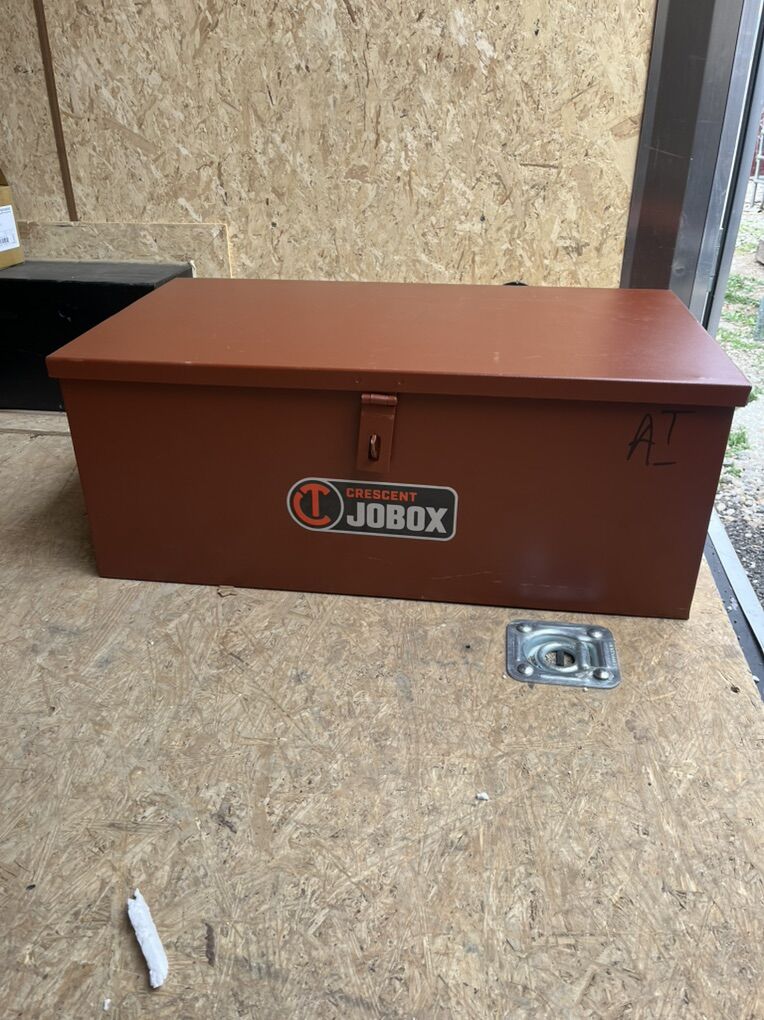 Jobox 659990 Truck Chest, Steel, 30 x 16 x 12
