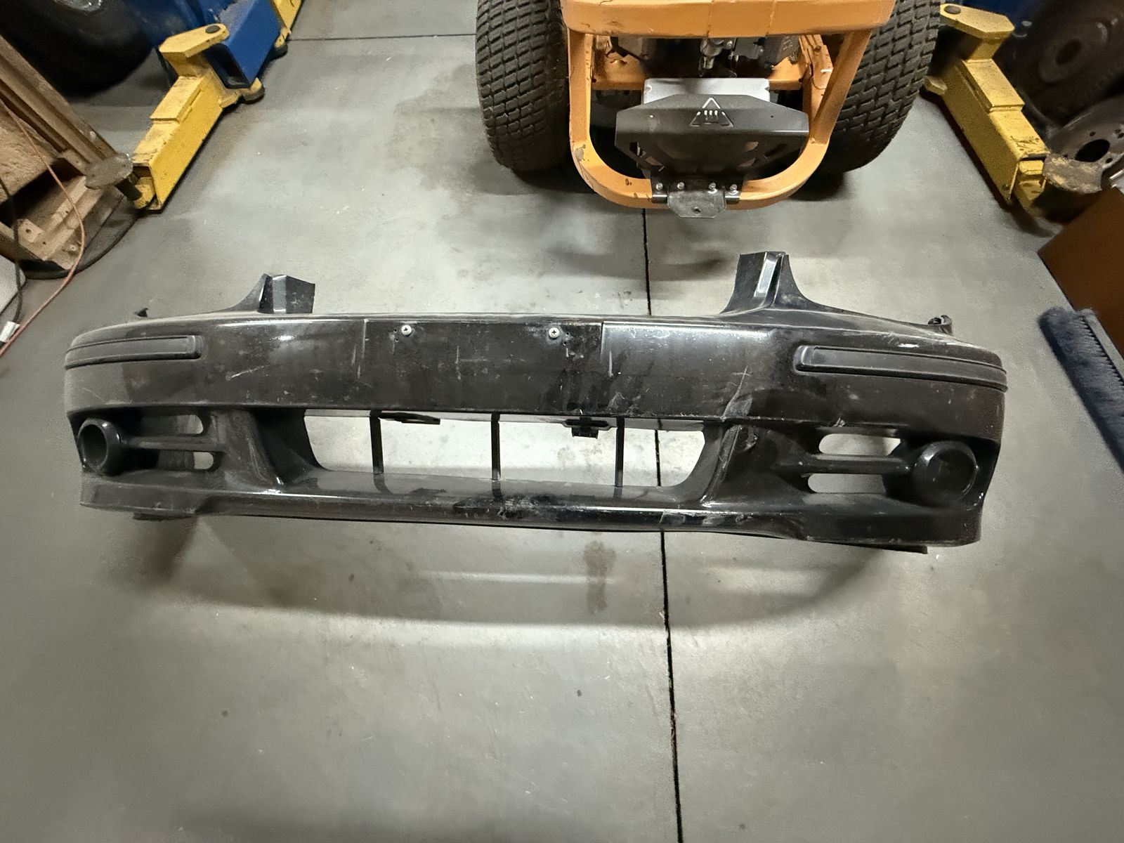2005 Hyundai Sonata Front Bumper and Pad $50/Trade