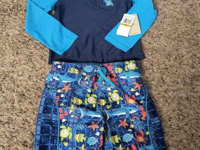 Tommy Bahama Toddler Boy's Blue Stingray Rash Guard & Sea Creature Swim Trunks Size 3T