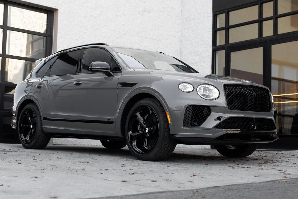 2025 Bentley Bentayga 