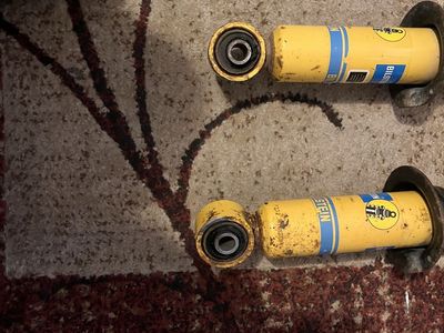 Bilstien 3rd gen 4Runner front shocks used but still good they are stock height