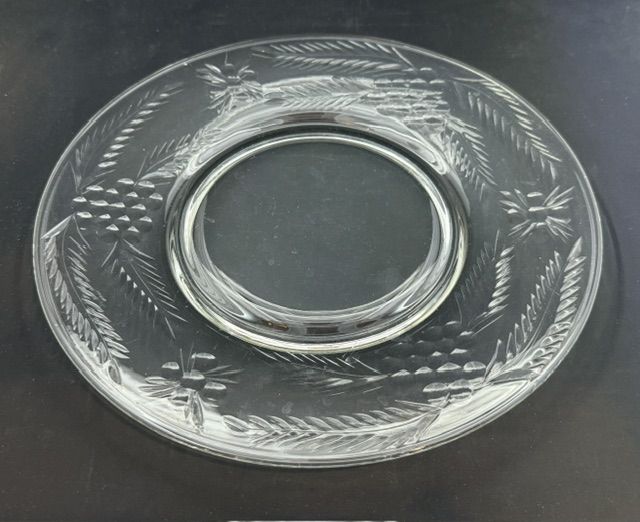 Vintage Embossed Glass Plate 8.25" Grapes and Leaves
