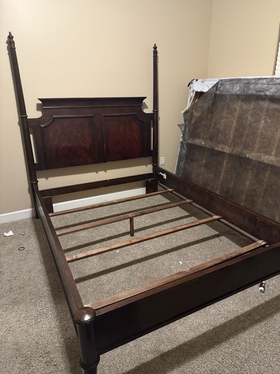Queen Bedset and Box Spring