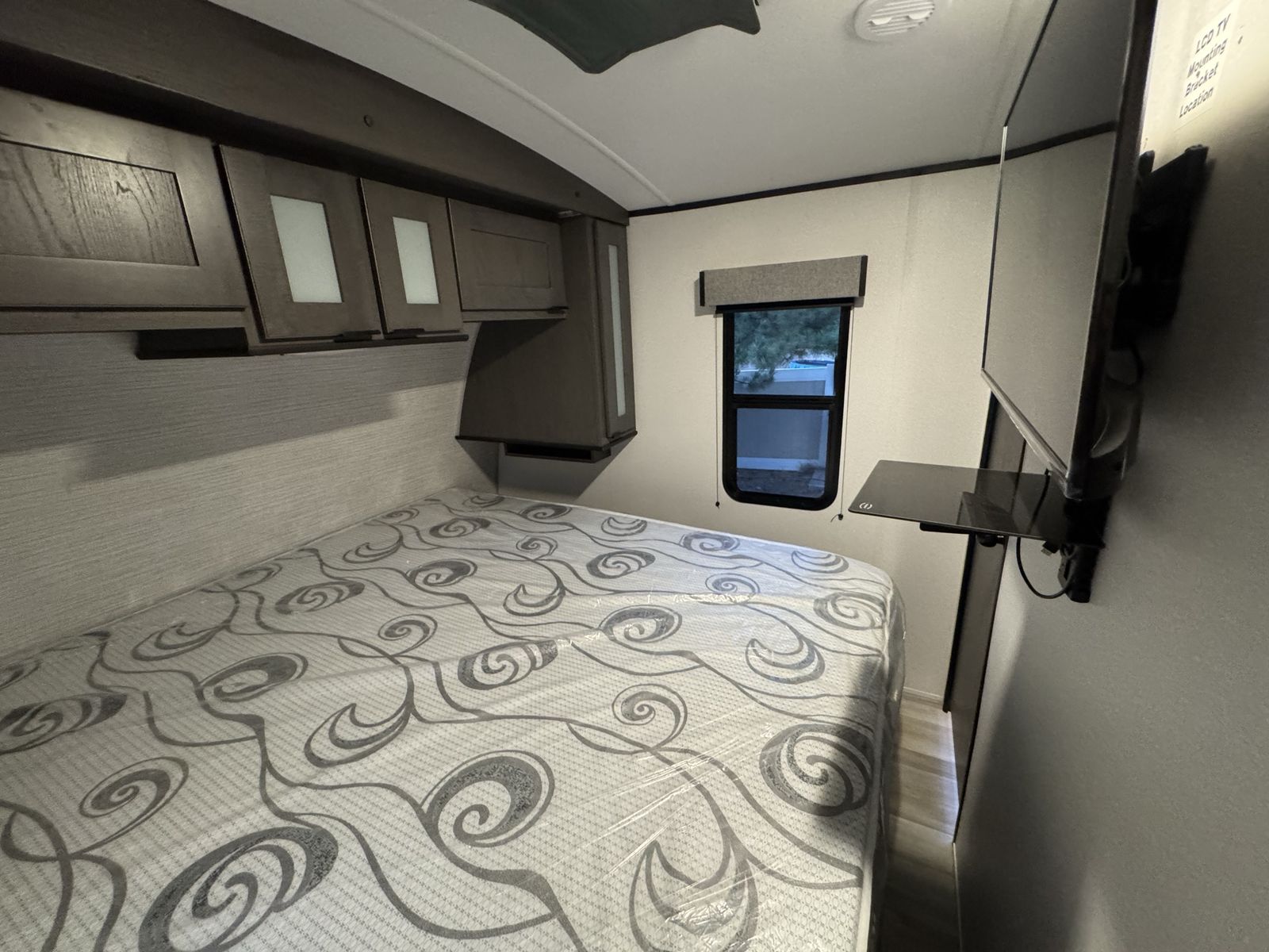 Main image 22