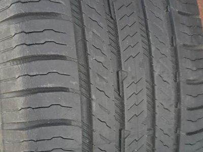 * Nice 235/50R18 Tire *